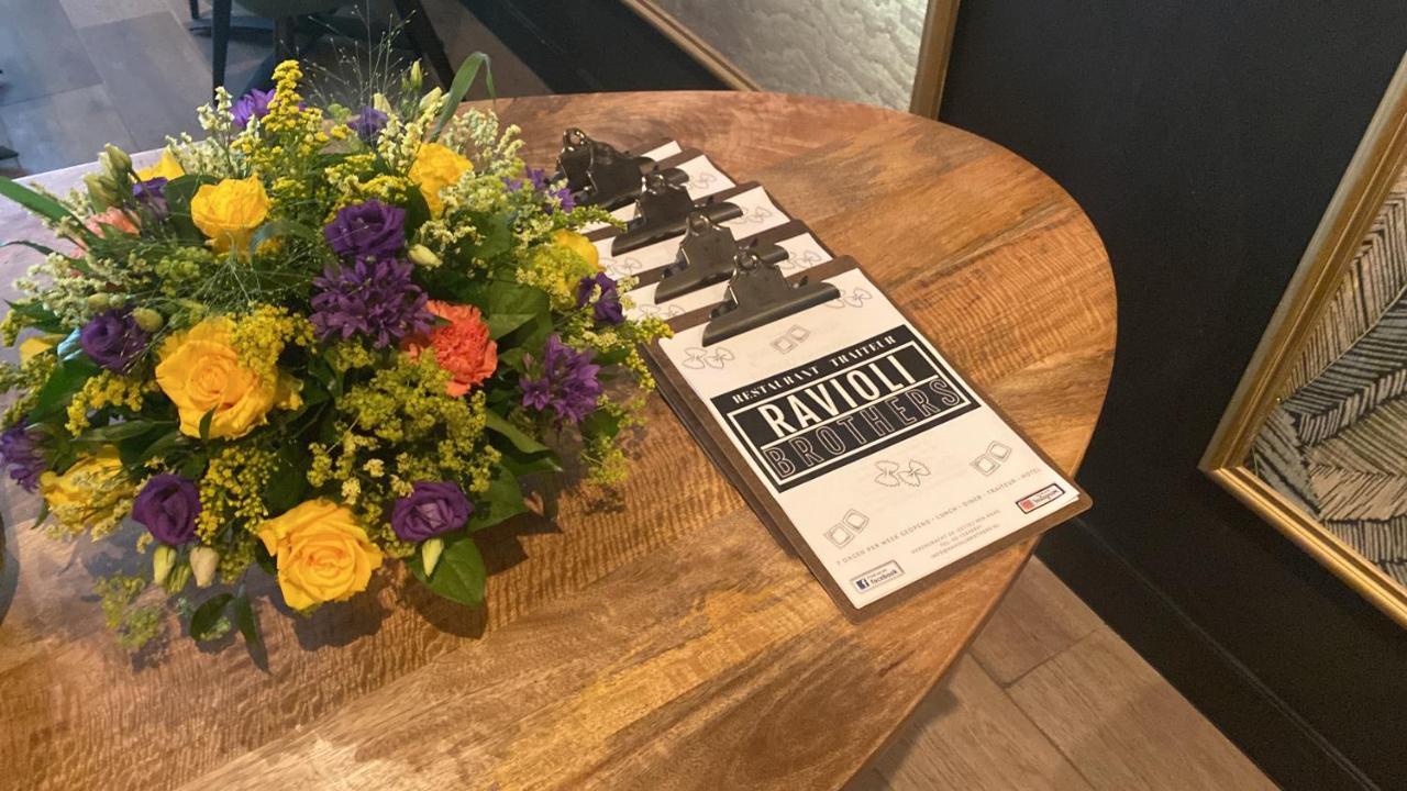Boutique Hotel Ravioli Brothers Haia Exterior foto